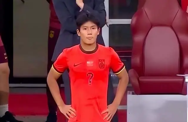 向余望最近, 场轰 向余望最近, 场轰