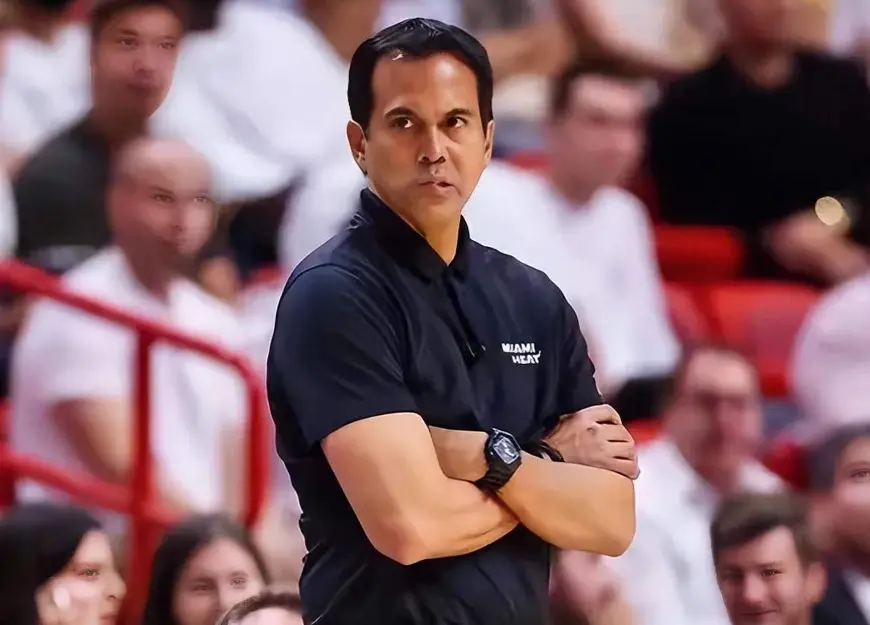 军让他彻底 军让他彻底